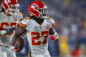 kareem-hunt-impact-pats-viks-steelers-chargers
