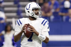 Jacoby Brissett gets ready to throw pass