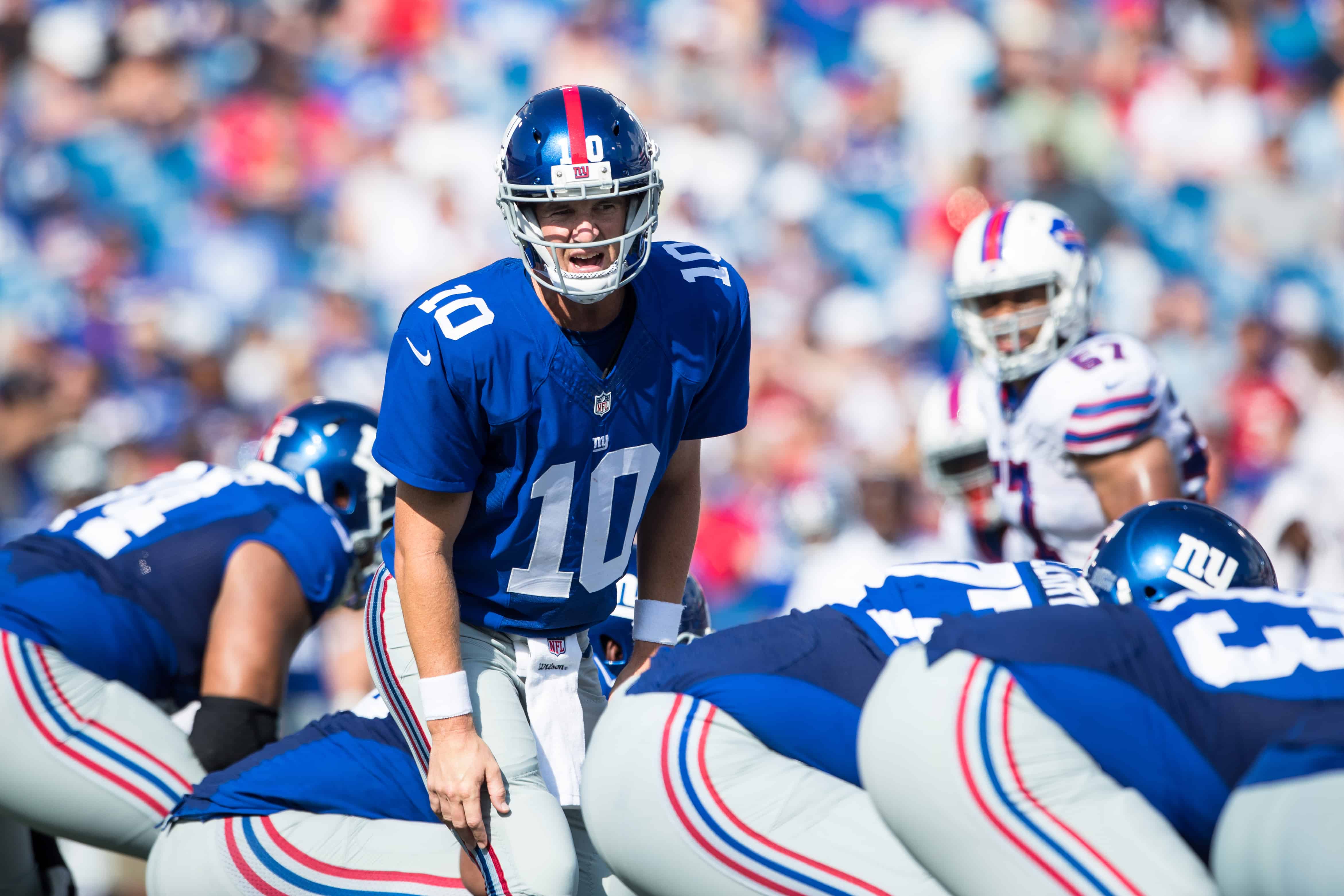Eli Manning gets set against the Bills