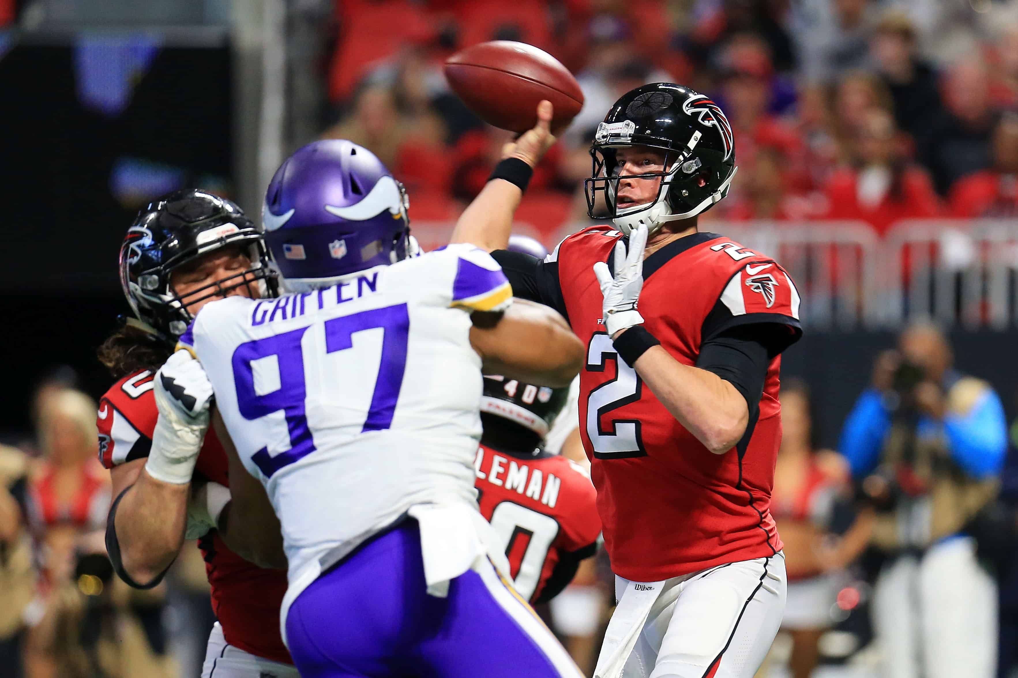 Vikings DE Everson Griffin attempts to sack Falcons QB Matt Ryan
