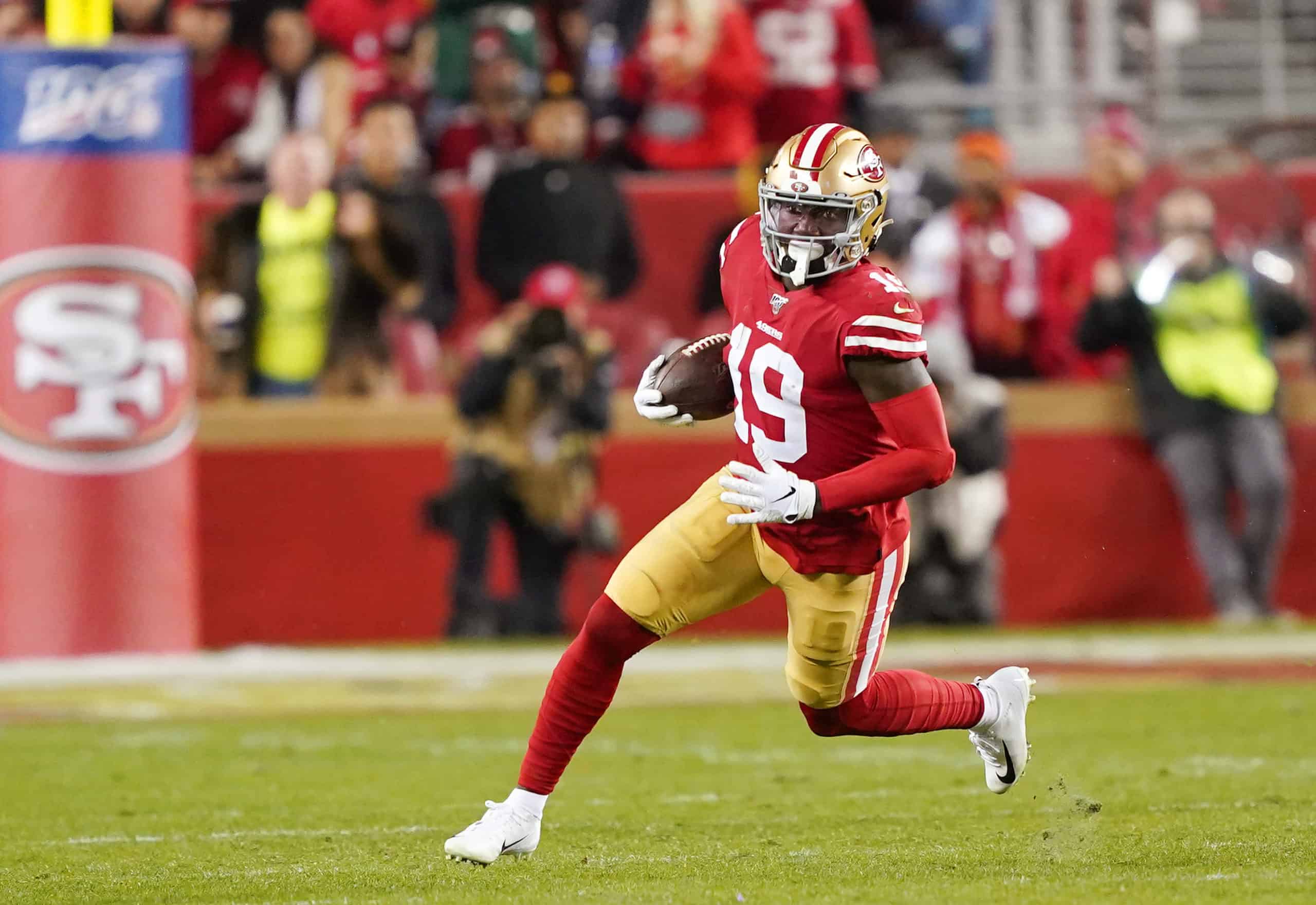 San Francisco 49ers wide receiver Deebo Samuel (19) during an NFL