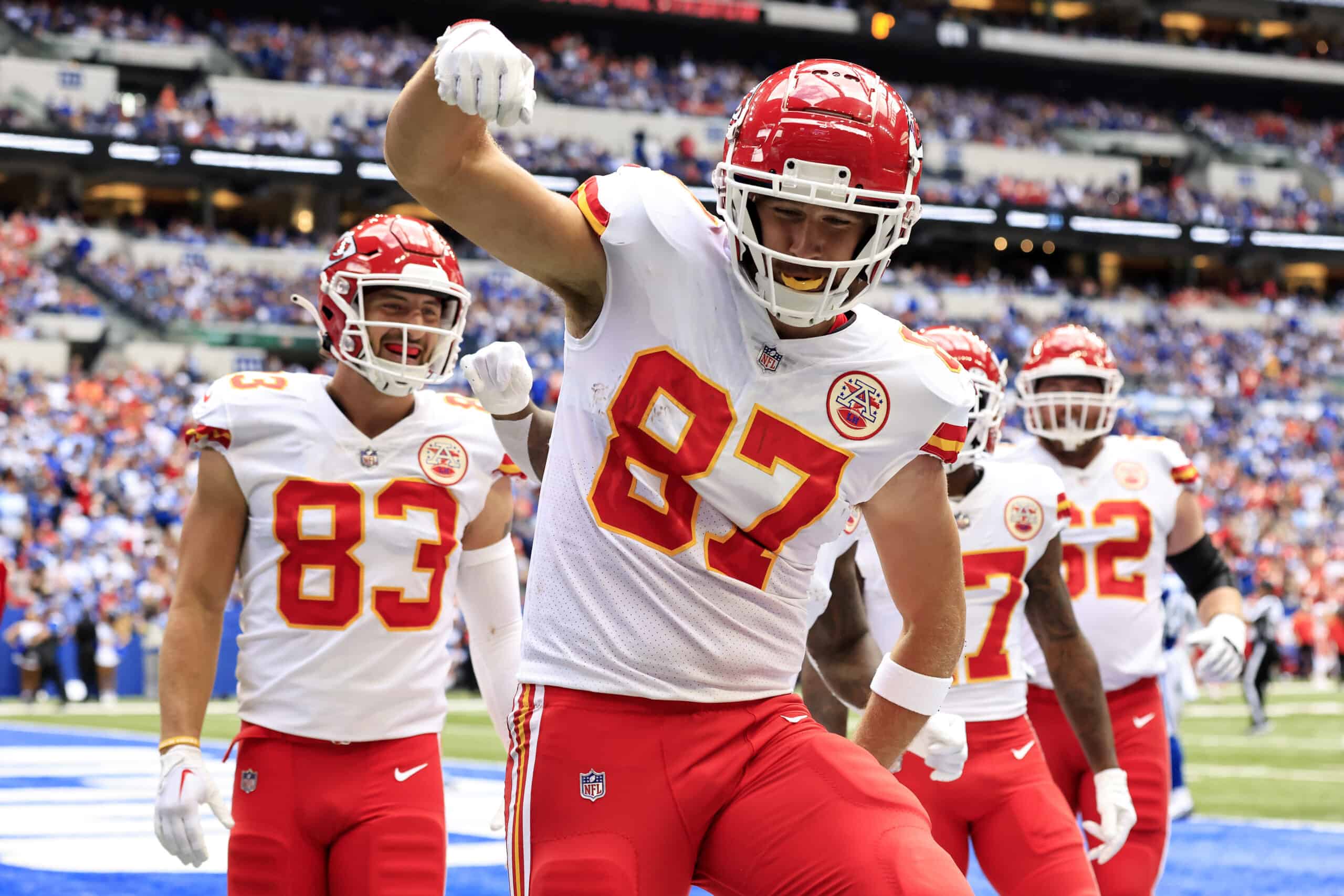 Kelce celebrates