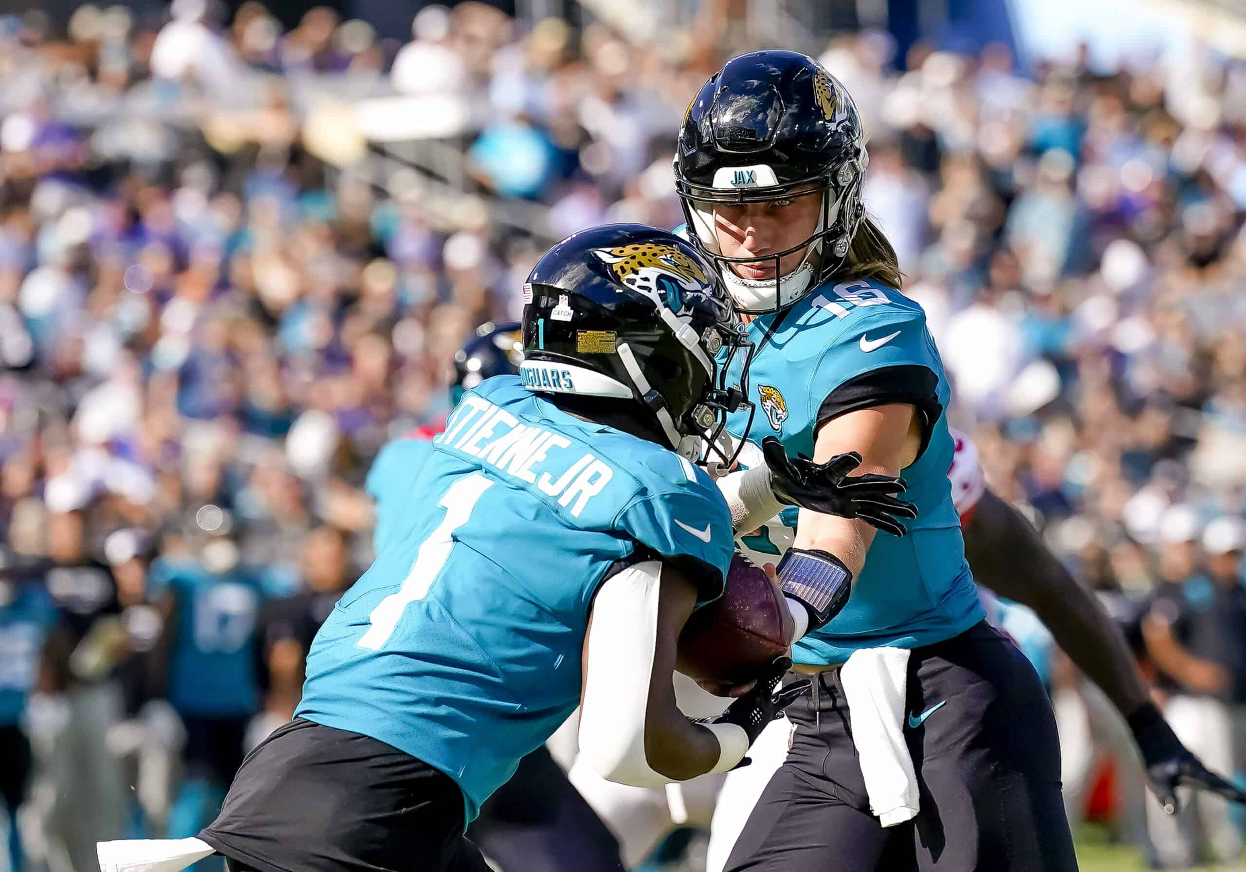 Wild Card Saturday DFS Showdown: Chargers vs Jaguars