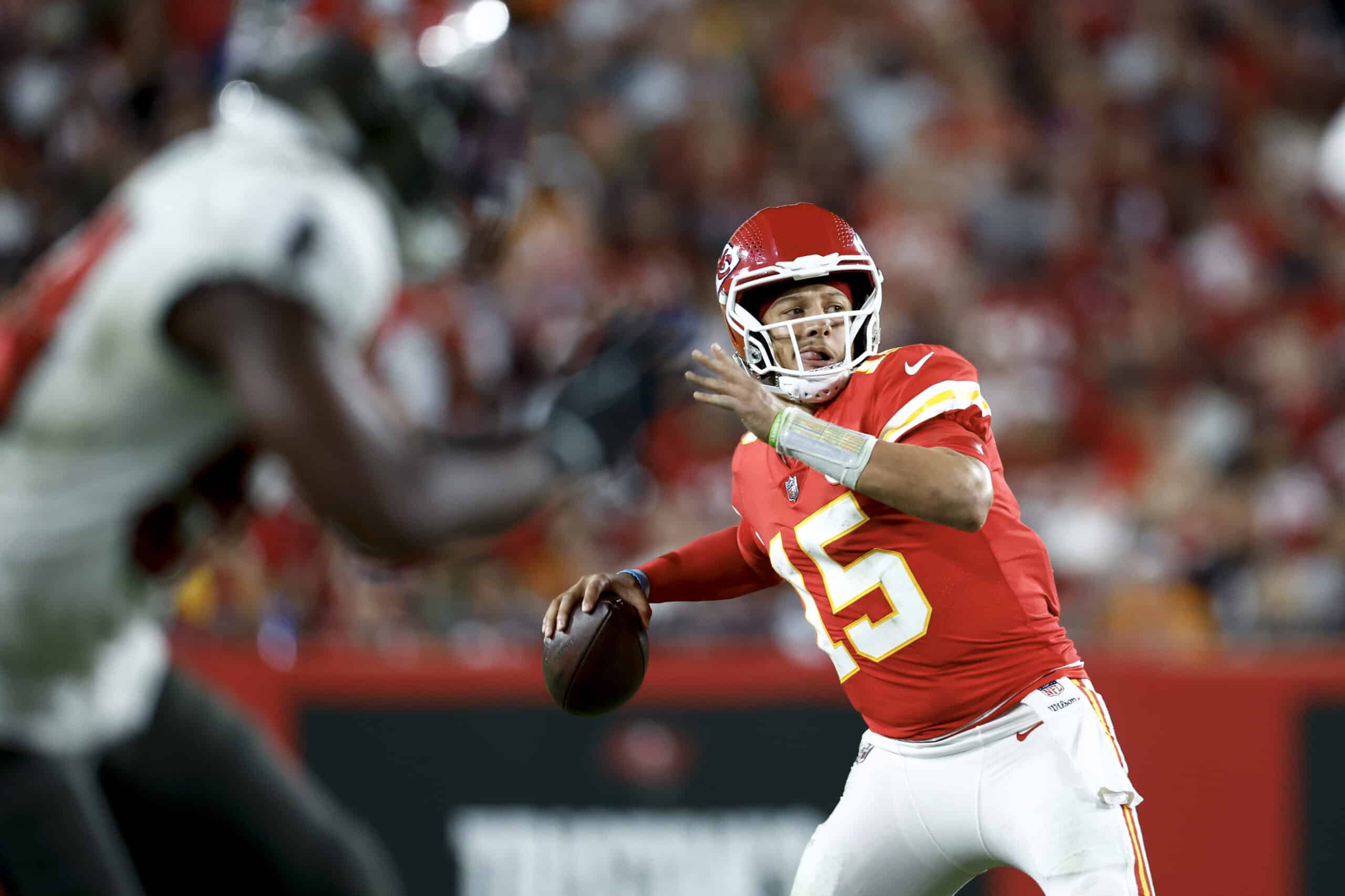 Monday Night Football DFS Showdown: Week 5 Raiders vs Chiefs