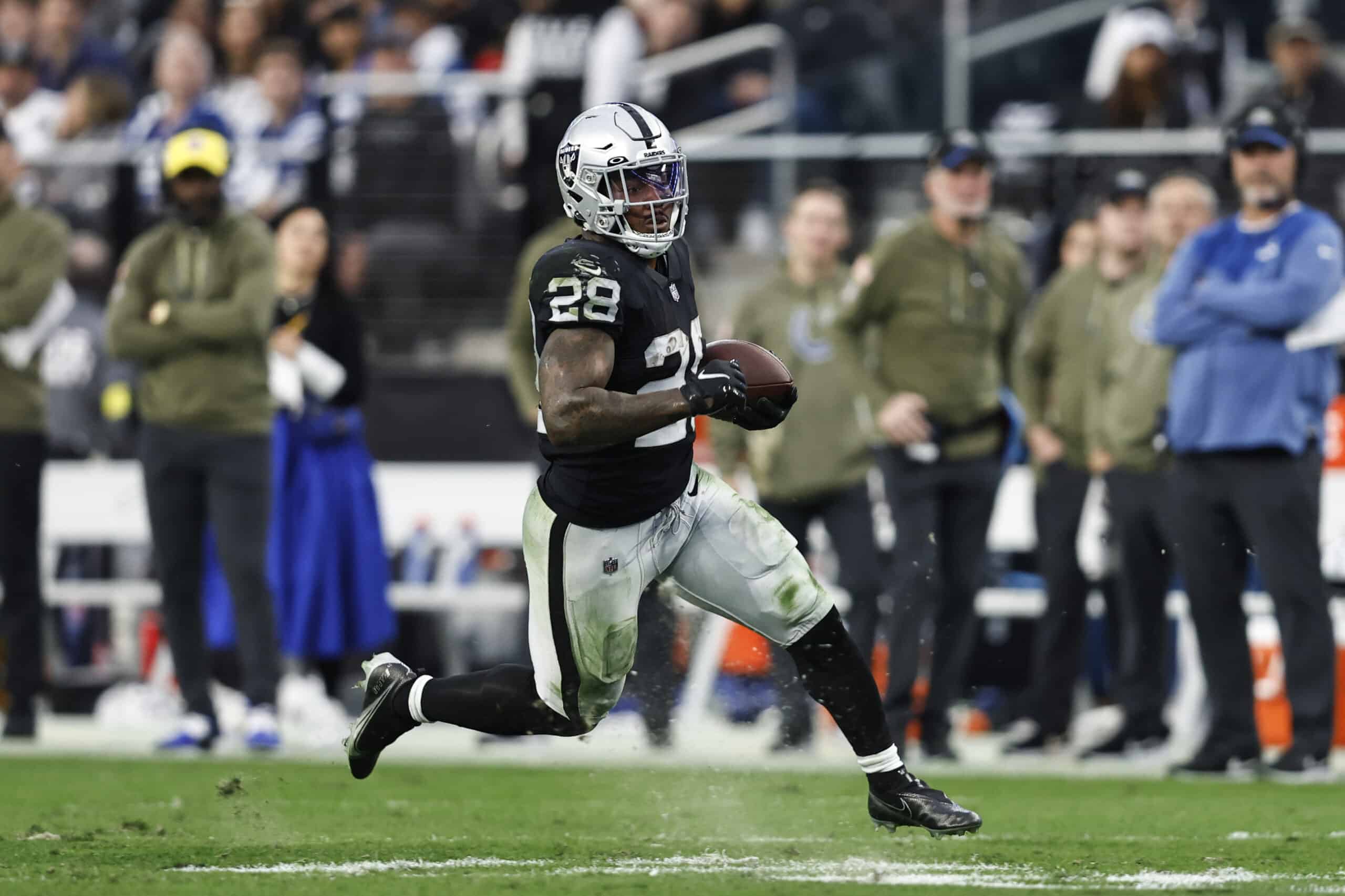 Raiders vs. Broncos live stream: How to watch Week 11 NFL matchup