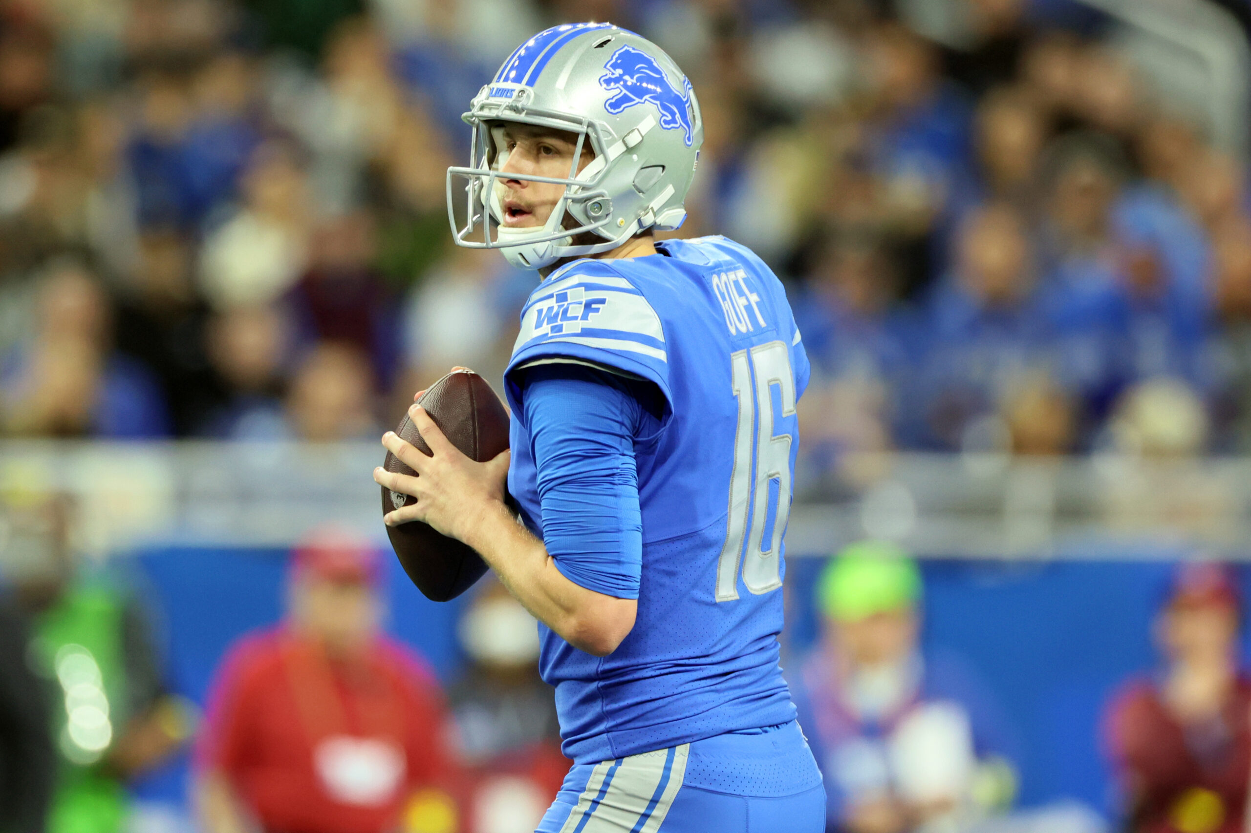 Detroit Lions quarterback Jared Goff (16) looks to pass the ball during an NFL football game between the Detroit Lions and the Minnesota Vikings in Detroit, Michigan USA, on Sunday, December 11, 2022. (Photo by Amy Lemus/NurPhoto via Getty Images)