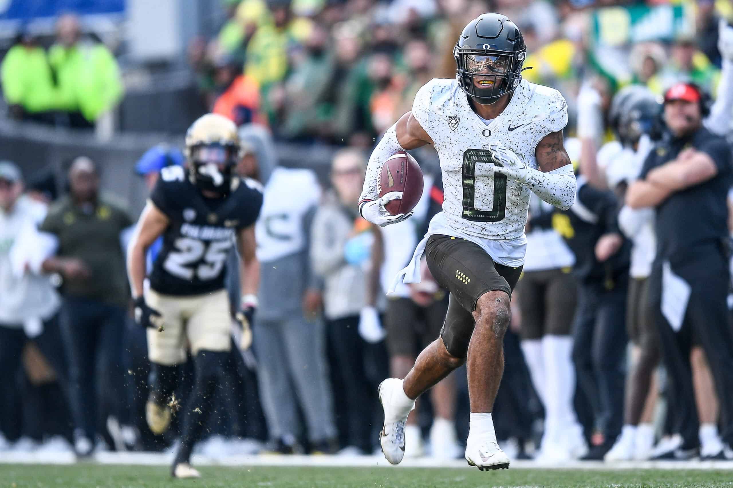 Christian Gonzalez at Oregon