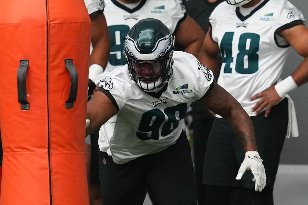 Jalen Carter works out at OTAs