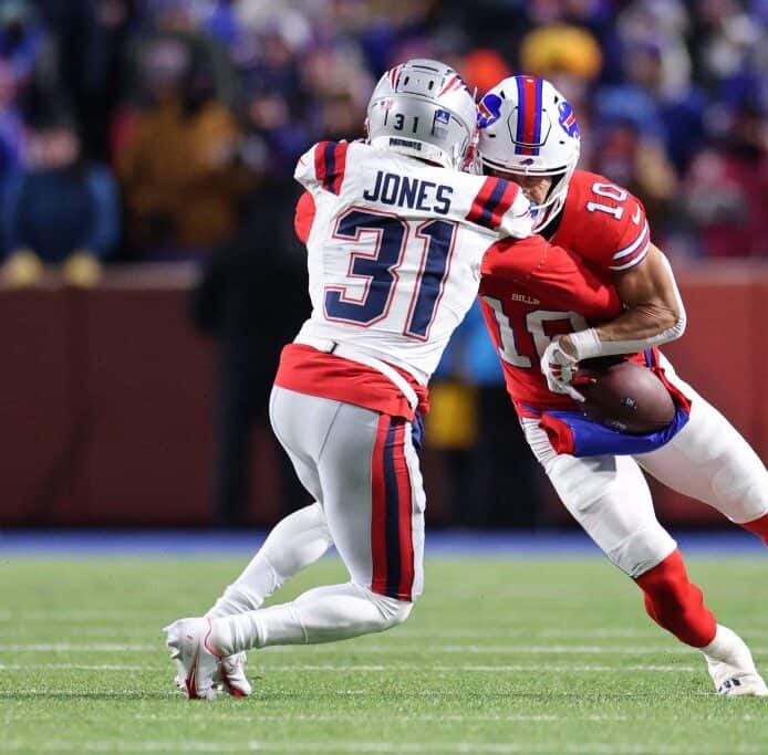 Jonathan Jones