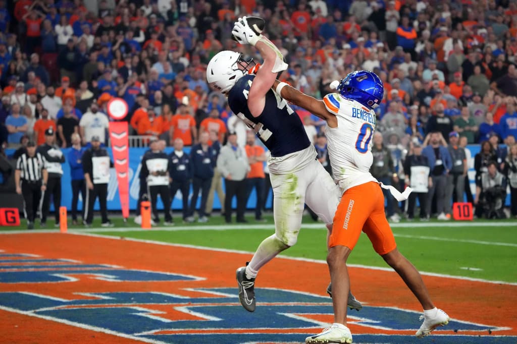 Tyler Warren NFL Draft odds