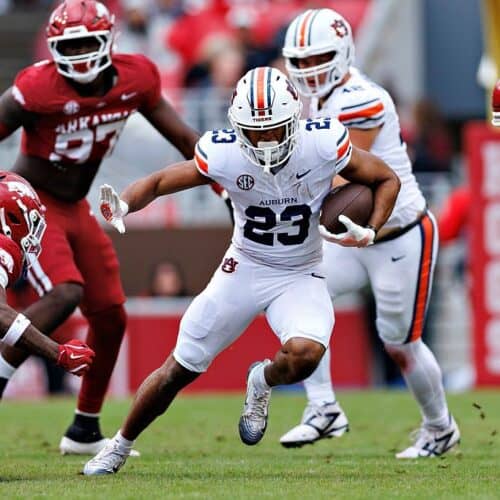 Can Baylor stop Auburn's rushing attack led by Jeremiah Cobb?
