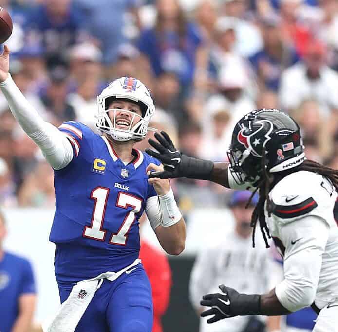 Josh Allen leads the No. 1 ranked Buffalo Bills