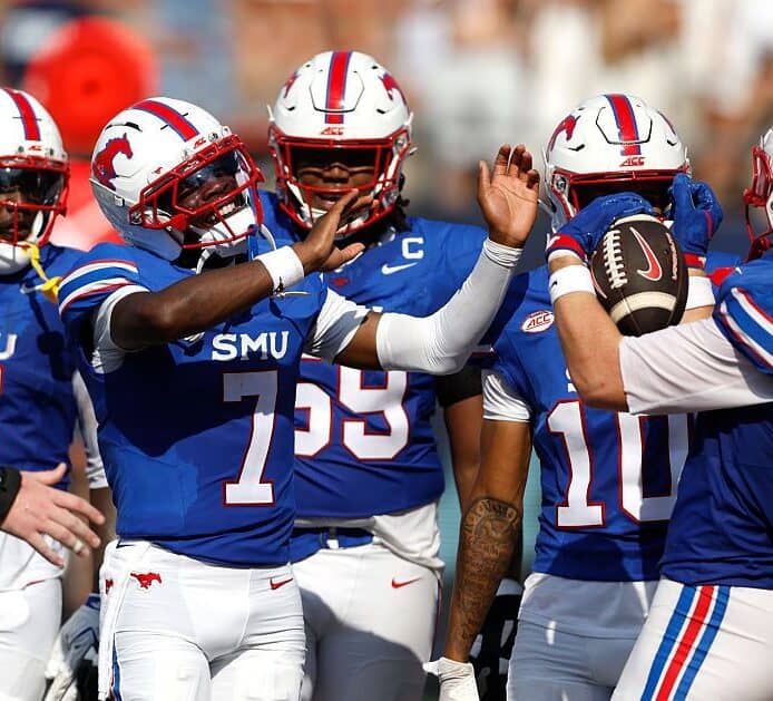 Kevin Jennings leads SMU against Louisville in Week 3