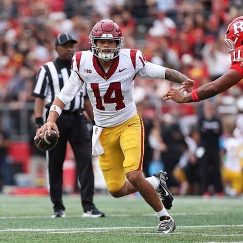 Can Jayden Maiava and the USC offense score enough to keep up with Oregon?