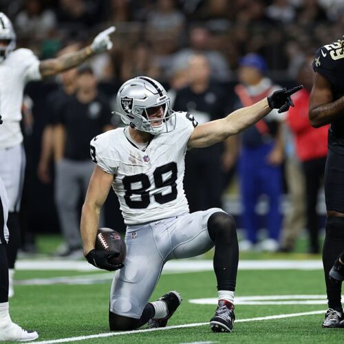 Brock Bowers is a core DFS play in Week 4